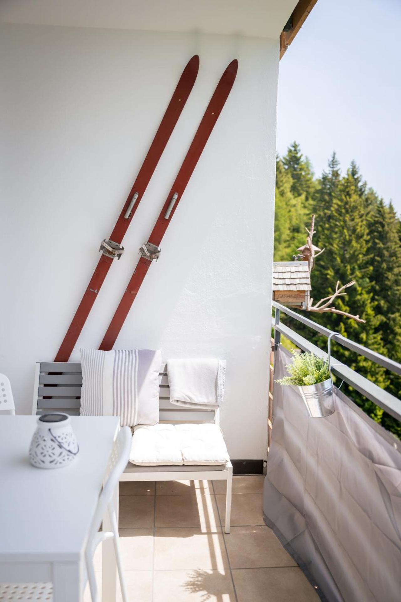 Mooki Mountain & Pool Gerlitzen Apartment Kanzelhohe Εξωτερικό φωτογραφία